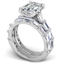 Load image into Gallery viewer, BGLG Nolita 0.55 Carat Baguette Cut Lab-Grown Diamond Wedding Band
