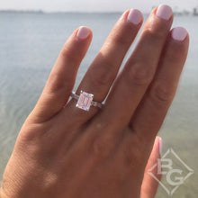 Load image into Gallery viewer, BGLG Nolita 4.00 Carat Baguette Cut Lab-Grown Diamond Engagement Ring
