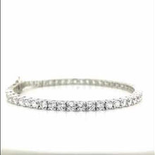 Load and play video in Gallery viewer, Lafonn Simulated Round Cut Diamond Tennis Bracelet
