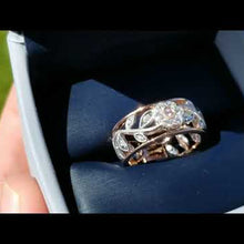 Load and play video in Gallery viewer, Simon G. Two-Tone Rose &amp; White Rose Vintage Style Flower Ring
