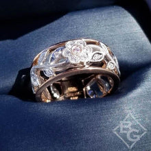 Load image into Gallery viewer, Simon G. 18K White and Rose Gold Vintage Style Flower Ring
